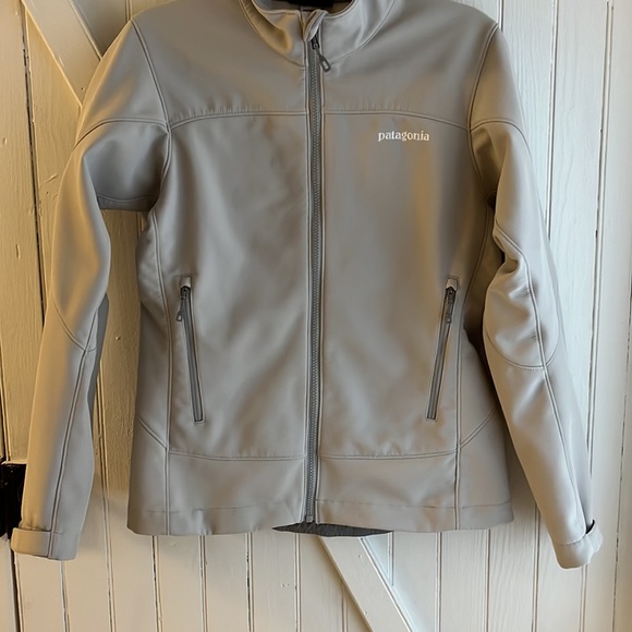Patagonia coat - Picture 3 of 7